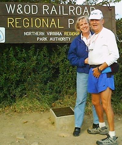 Paul and Cindy at the finish of the 2000 Andiamo