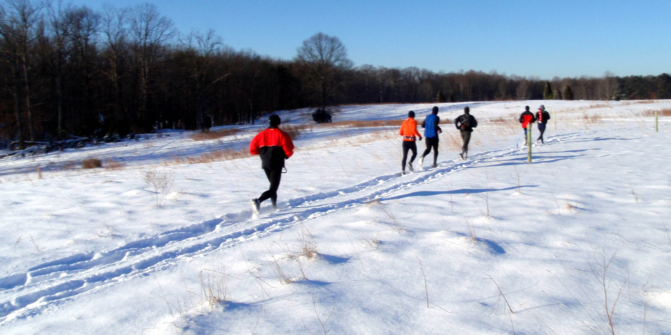 Runners making their way across the fields of Meadowood during the 2010 Eagle Run